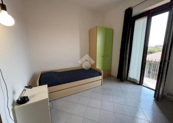 Three-room apartment Via Revello, Torino (neighborhood Cenisia) - photo 2