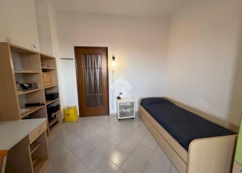 Three-room apartment Via Revello, Torino (neighborhood Cenisia) - photo 6