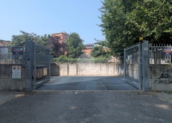 Box Via Dei Carafa, Milano (zona Dergano) - foto 4