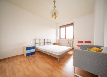 Apartment Piazza Nazario Sauro, Torino (neighborhood Lucento) - photo 6