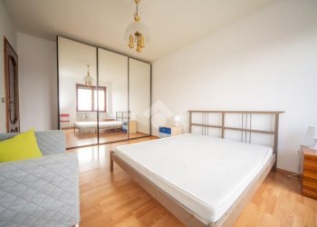 Apartment Piazza Nazario Sauro, Torino (neighborhood Lucento) - photo 7