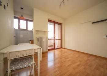 Apartment Piazza Nazario Sauro, Torino (neighborhood Lucento) - photo 9