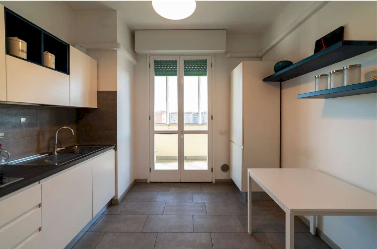 Trilocale via Lodovico il Moro 105, Milano - foto 3