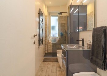 Three-room apartment Via Cognetti de Martiis, Torino (neighborhood Lucento) - photo 19