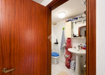 Bilocale Piazza Lavagnola, Savona (zona Lavagnola) - foto 5