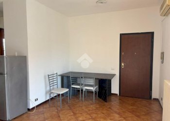 Bilocale Strada Fontana, Novara (zona Veveri) - foto 4