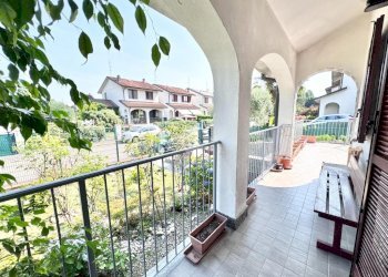 Terraced Villa Via aldo moro, Casarile - photo 4