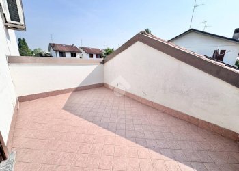 Terraced Villa Via aldo moro, Casarile - photo 21