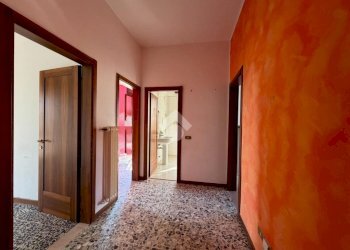 Three-room apartment Via Bellentani, Modena (neighborhood Morane - Contrada) - photo 9