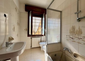 Three-room apartment Via Bellentani, Modena (neighborhood Morane - Contrada) - photo 18