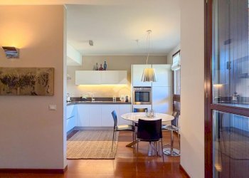 Three-room apartment Via Giacomo Leopardi, San Donato Milanese - photo 8