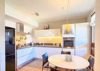 Three-room apartment Via Giacomo Leopardi, San Donato Milanese - photo 17