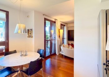 Three-room apartment Via Giacomo Leopardi, San Donato Milanese - photo 19