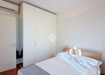 Three-room apartment Via Giacomo Leopardi, San Donato Milanese - photo 22