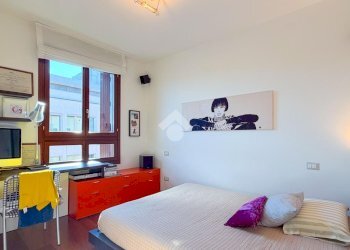 Three-room apartment Via Giacomo Leopardi, San Donato Milanese - photo 31