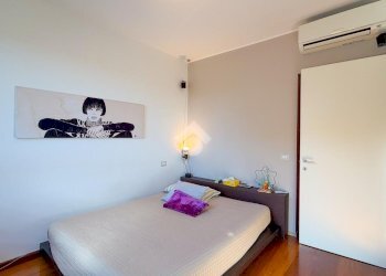 Three-room apartment Via Giacomo Leopardi, San Donato Milanese - photo 32