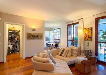 Three-room apartment Via Giacomo Leopardi, San Donato Milanese - photo 44