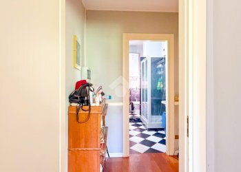 Three-room apartment Via Europa, San Donato Milanese - photo 6