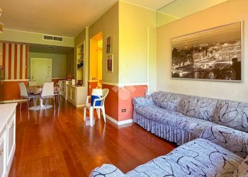 Three-room apartment Via Europa, San Donato Milanese - photo 33