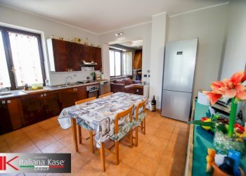 Foto 14 - Villa via Asti
 
18, Lauriano - foto 14