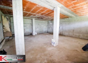 Foto 42 - Villa via Asti
 
18, Lauriano - foto 42