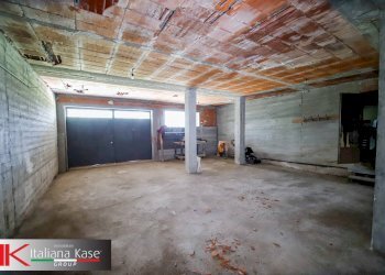 Foto 45 - Villa via Asti
 
18, Lauriano - foto 45