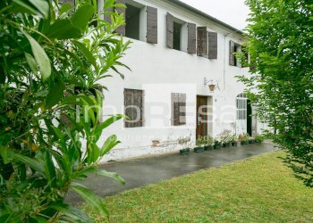 Foto 27 - Semi-detached house VIA MONTE GRAPPA
 
44, Istrana - photo 27