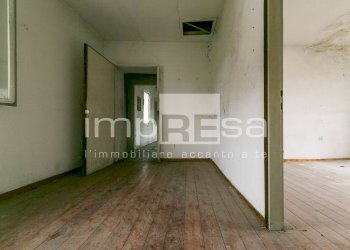 Foto 64 - Semi-detached house VIA MONTE GRAPPA
 
44, Istrana - photo 64