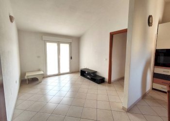 Foto 4 - Three-room apartment Via Regina Elena
 
63, Decimomannu - photo 4