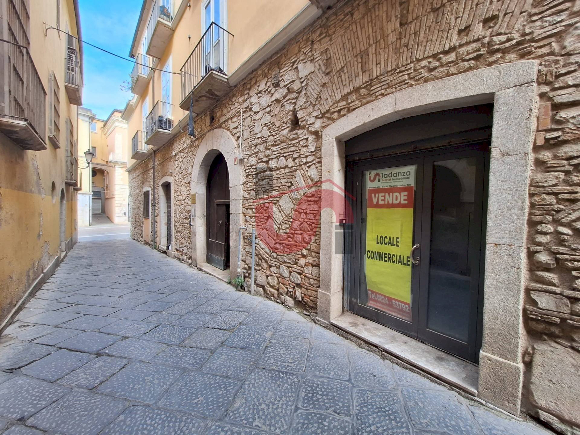 Foto 1 - Commercial Premises Via Stanislao da Bologna, Benevento - photo 1