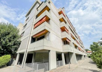 Four-room apartment Via Monte Cervino, Cusano Milanino - photo 2