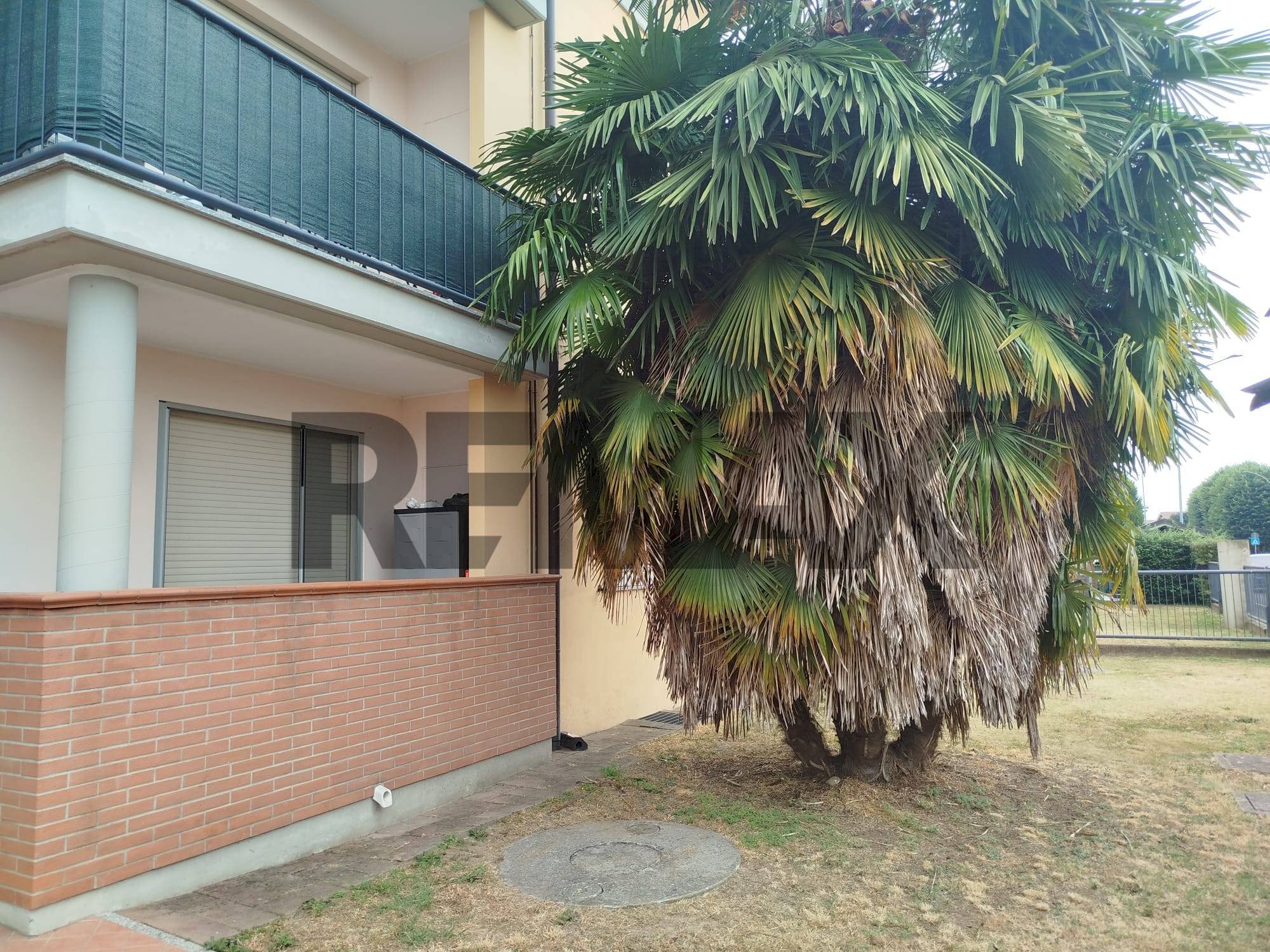Casa all\'aperto - Trilocale Via De Gasperi
56, Rosate - foto 2