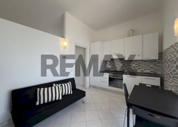 Cucina - Bilocale via Luciano Manara
 
29, Rho - foto 1