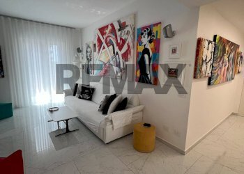 Soggiorno - Trilocale Via Lombardia
 
89, Taranto - foto 4