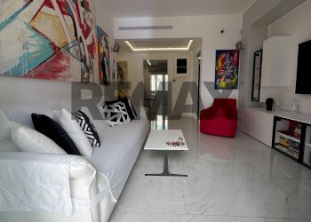 Soggiorno - Trilocale Via Lombardia
 
89, Taranto - foto 5