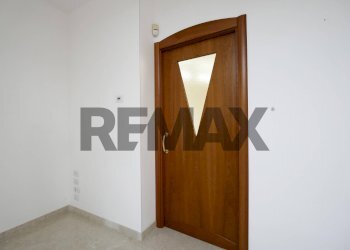 Stanza vuota - Quadrilocale Via Padre Giovanni  Semeria
 
29, Conversano - foto 28