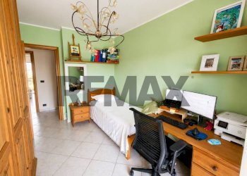 Camera / camera da letto - Four-room apartment Via Caduti Sul Lavoro
 
12, Bitetto - photo 18