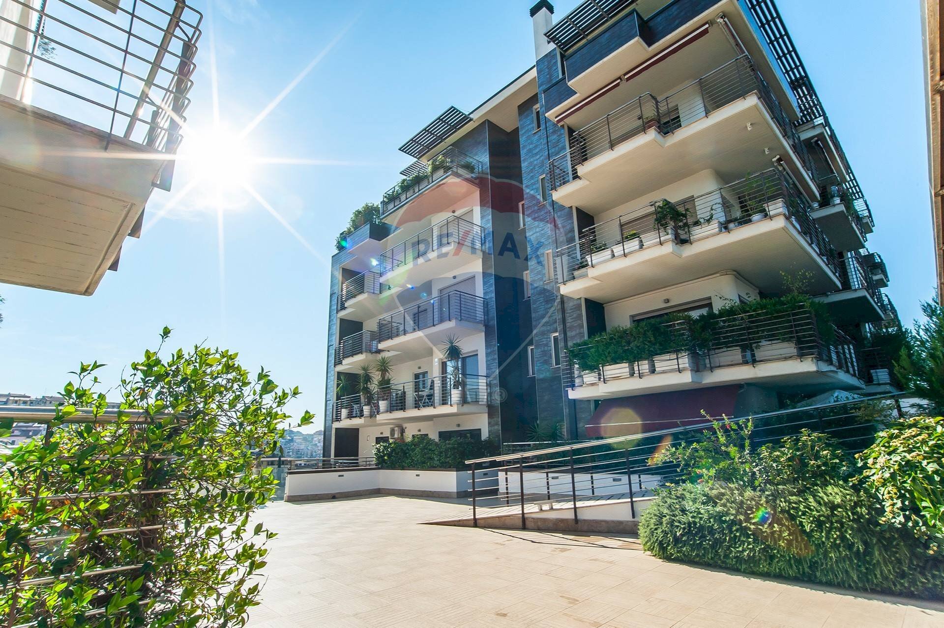 Edificio all\'aperto - Monolocale Via del Francese
 
21, Monterotondo - foto 1