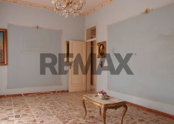 Soggiorno - Four-room apartment via Dalia
 
42, Trapani - photo 1