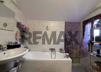 Bagno - Attic Via Guido Rossa
 
17, Monreale - photo 7