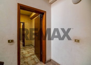 Hall / corridoio - Apartment Via Ernesto Musumeci
 
5, Riposto - photo 19