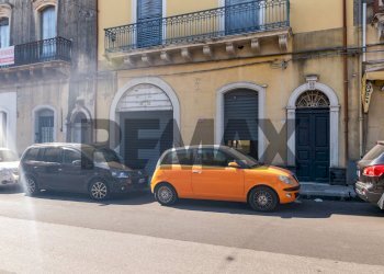 Edificio all\'aperto - Shop Via Principe di Piemonte
12, Giarre - photo 3