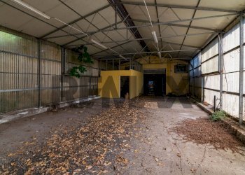 Non correlato - Shop Via Principe di Piemonte
12, Giarre - photo 19