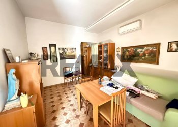 Sala da pranzo - Semi-detached house Via Calatafimi
 
133, Grammichele - photo 3