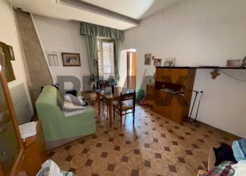 Sala da pranzo - Semi-detached house Via Calatafimi
 
133, Grammichele - photo 14