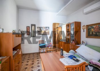 Sala da pranzo - Semi-detached house Via Calatafimi
 
133, Grammichele - photo 18