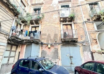 Edificio all\'aperto - Appartamento Via Giuseppe Garibaldi
 
97, Catania - foto 5