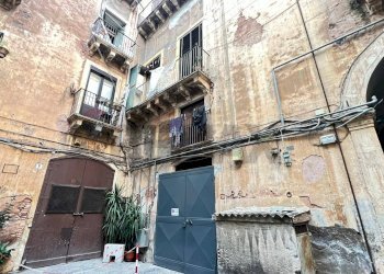 Edificio all\'aperto - Appartamento Via Giuseppe Garibaldi
 
97, Catania - foto 13
