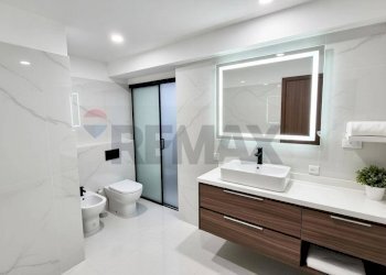 Bagno - Appartamento Via Giuseppe Garibaldi
 
97, Catania - foto 16