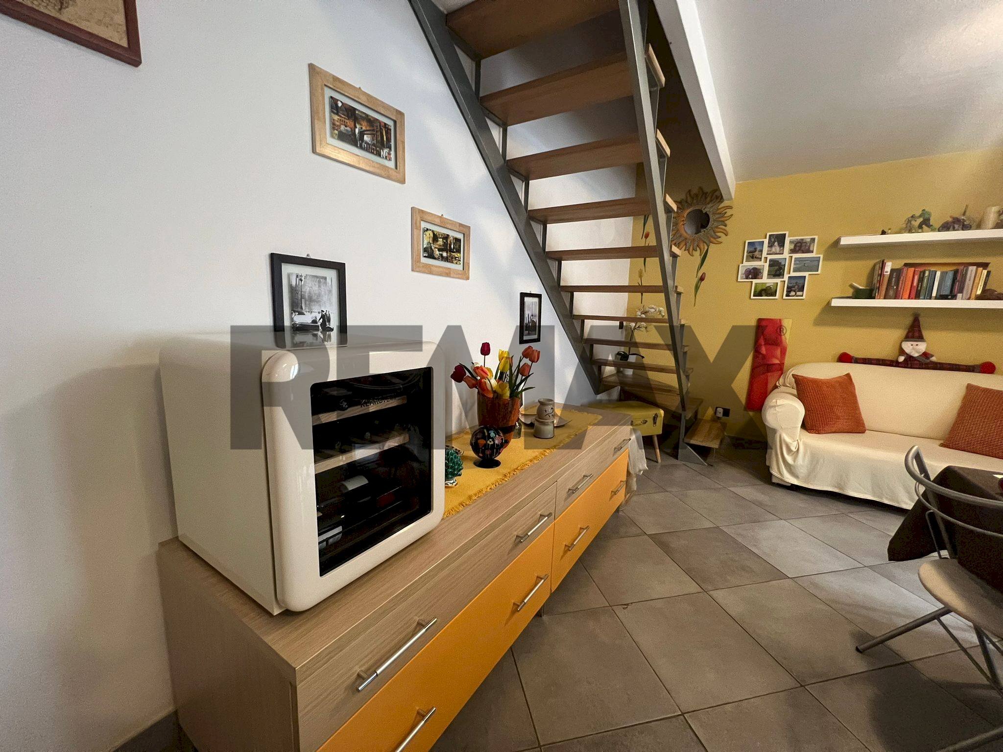 Soggiorno - Casa semi indipendente Via Firenze
43, Catania - foto 3